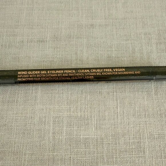 Whats Up Beauty Wind Glider Gel Eyeliner 01 Black Vegan Clean Retractable Pencil - Picture 6 of 9